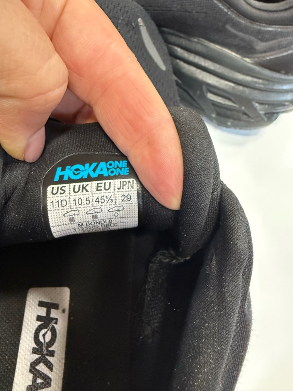 Men’s HOKA Bondi 8 - Picture 3 of 6